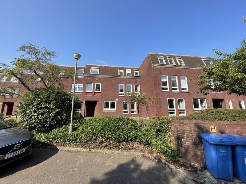 Clarence Gardens Hyndland